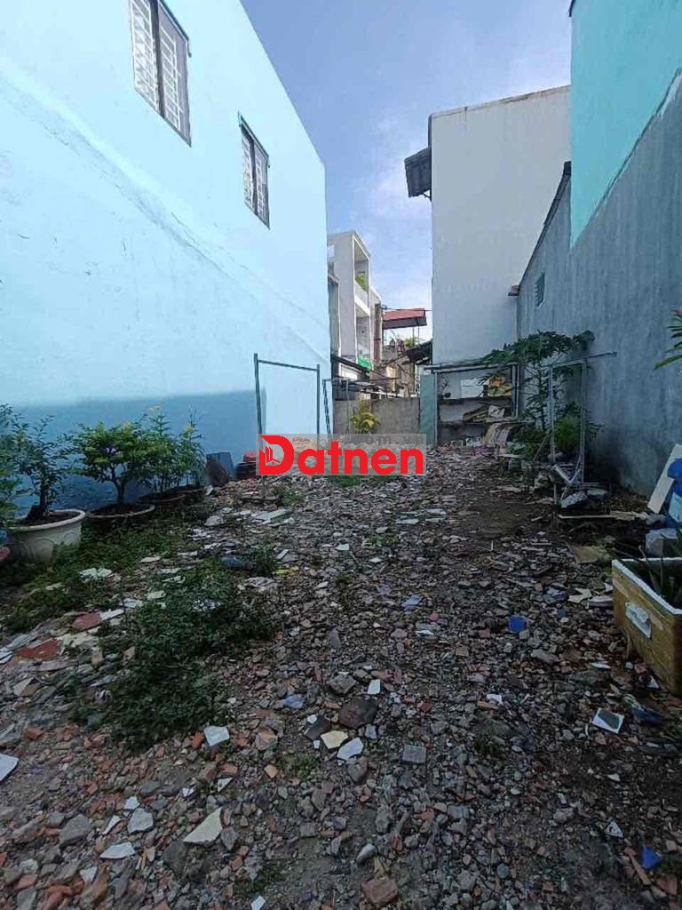 đất ở đô thị , đường Lê Đình Cẩn, dt: 4,8x12, giáp Tên Lửa