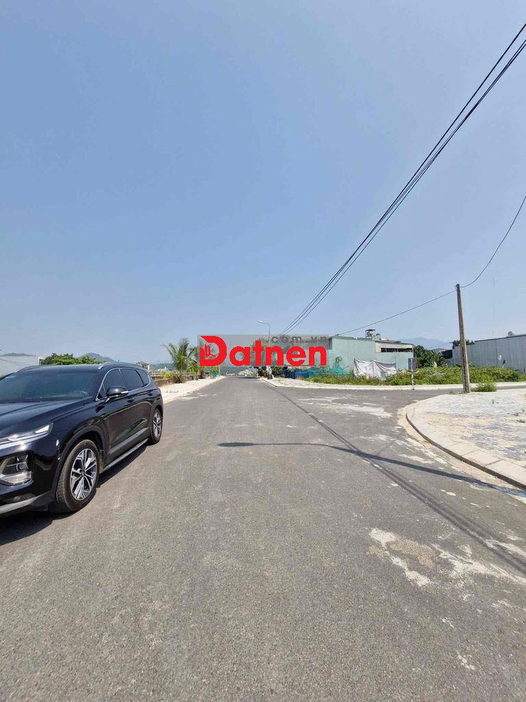 cần bán lô đất góc ngã ba 390m đường 7.5m Hoà Liên 4 Liên Chiểu giá re