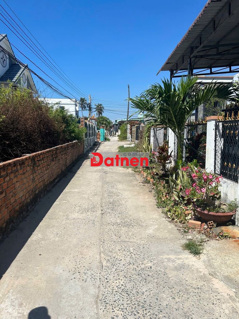 Bán 988m2 đất Biển Tam Tân, Tân Tiến, LaGi giá rẻ nhất cách Biển 50m