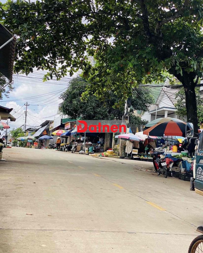 Bán đất ngay chợ Y Nuê 4,6x21 giá 2tỷ950 full thổ cư