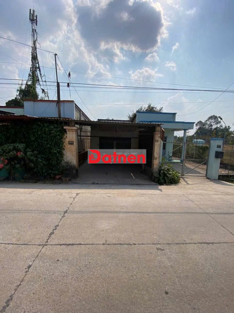 SOS ! Bán đất 175,9m2 full thổ cư, X. Tân An Hội . Giá 1,85 tỷ