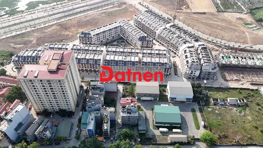 45,3m Mặt Đường Di Ái giá *** khu vực