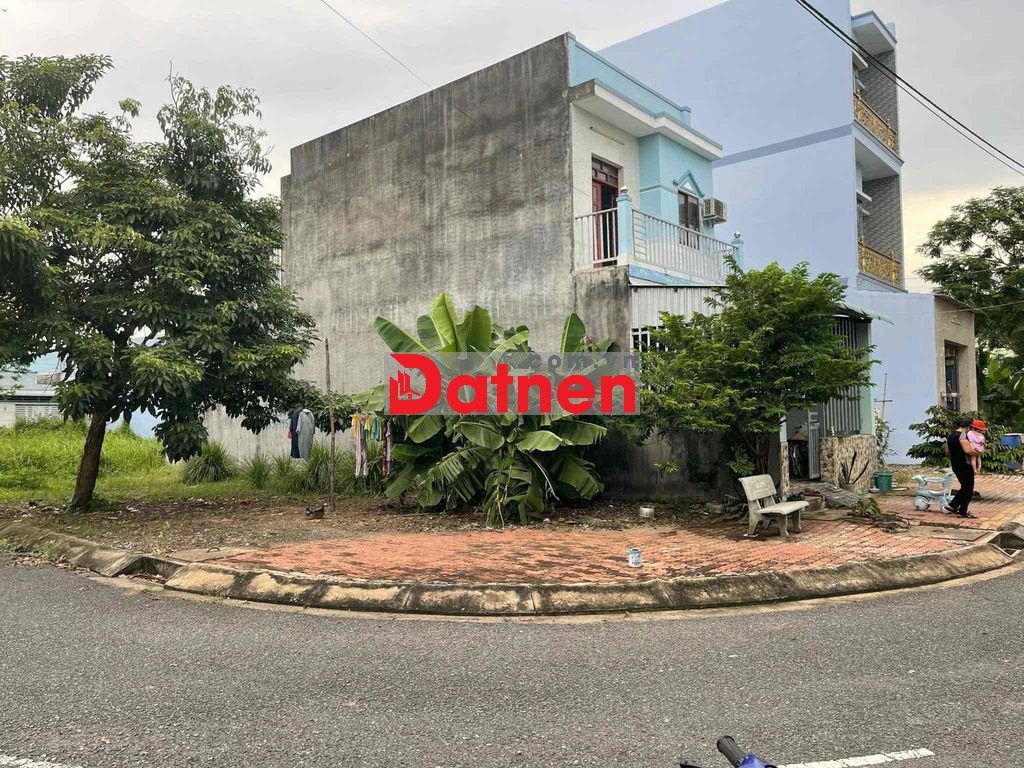 CHÍNH CHỦ BÁN LÔ ĐẤT GÓC, KHU DÂN CƯ T&T LONG HẬU