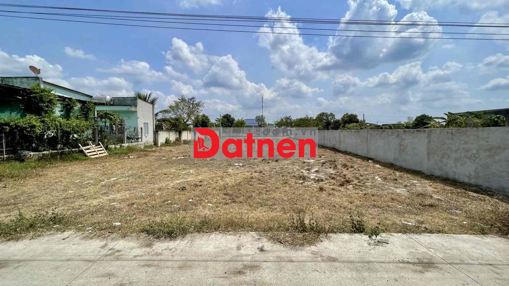 Chính chủ cần bán lô đất thổ vườn giá 3tr5/m2 ở Củ Chi TPHCM