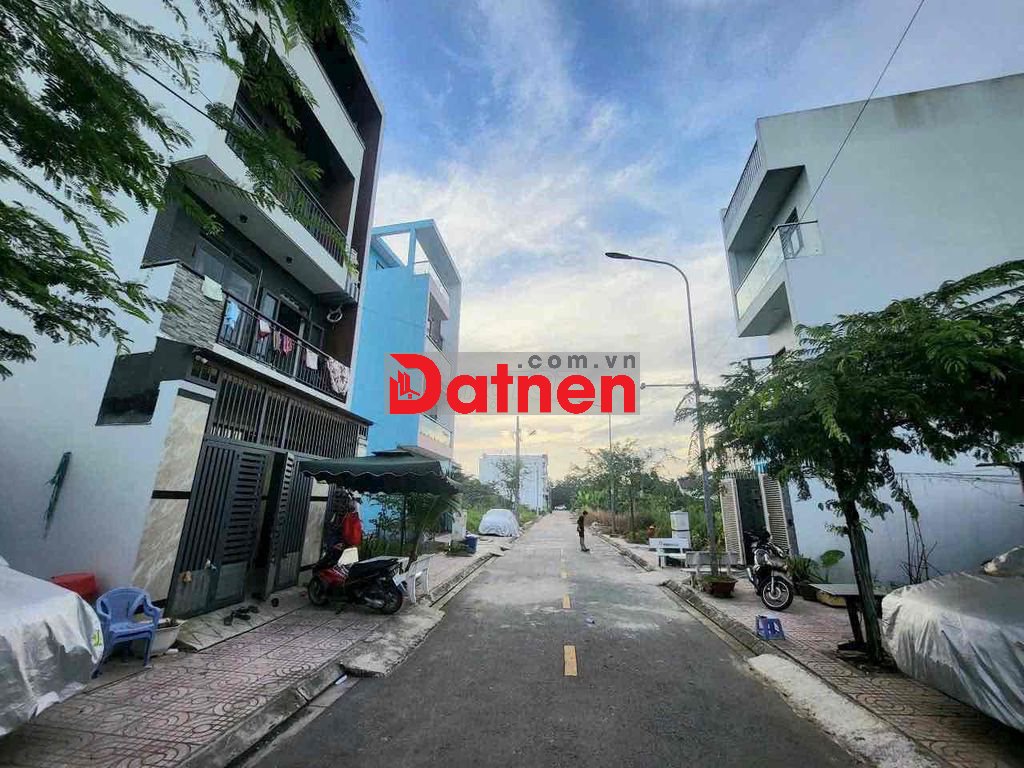 ĐẤT KHU PHÂN LÔ VIP THẠNH XUÂN 52, 50M2 FULL THỔ CƯ, ĐƯỜNG 8M