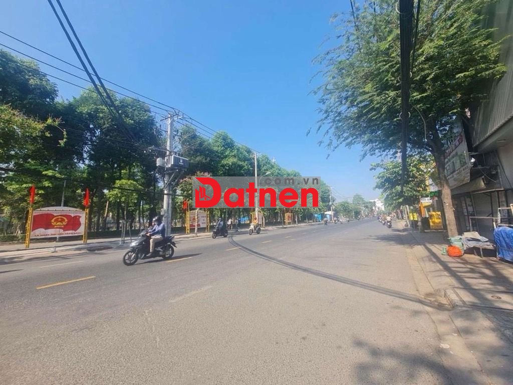 Đất hẻm xe hơi. Sạch xây dựng 1 trệt 2 lầu nhé. 80m2 giá mềm