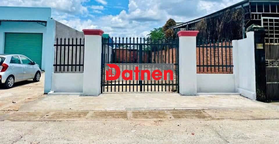 Tháng mới hữu duyên bán Nguyễn Thị Se 200m2(7x28) giá 480tr full thổ