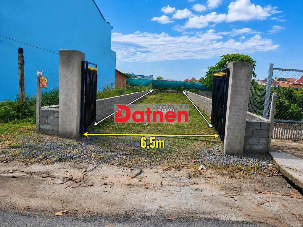 BÁN NHANH 212m2, 500 TRIỆU, THỔ CƯ ĐẤT CHỢ VIỆT KIỀU Ở TÂN THÔNG HỘI.