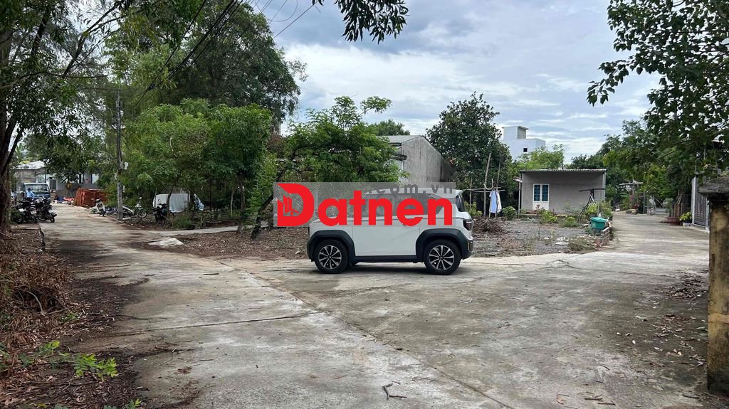Lô đất 2 mặt kiệt ô tô Lưu Quang Vũ