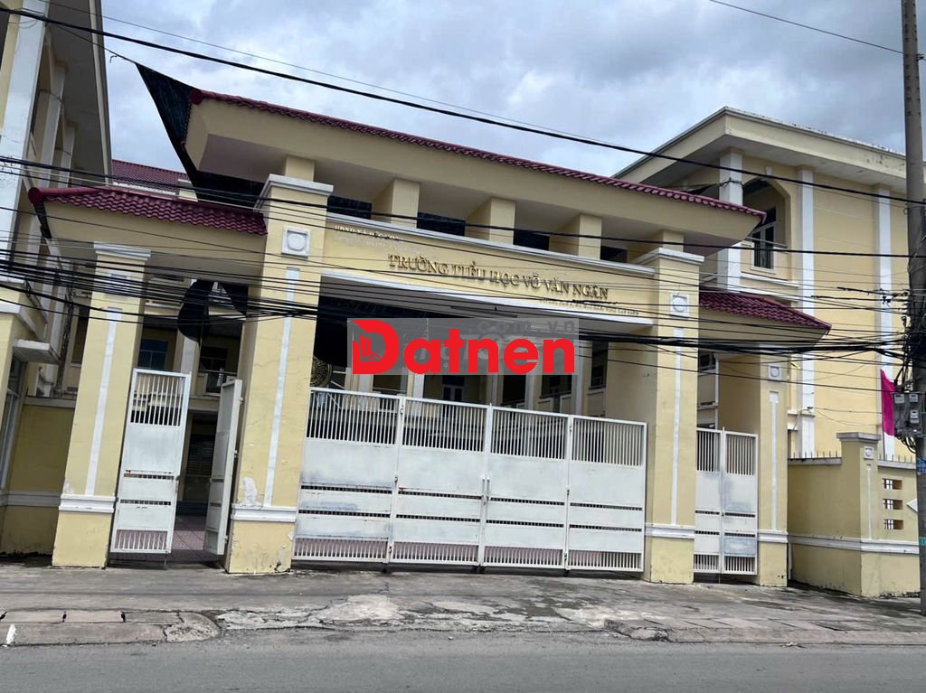 Chính Chủ bán lô đất mặt tiền đường nhựa 10m trung tâm TT Đức Hoà