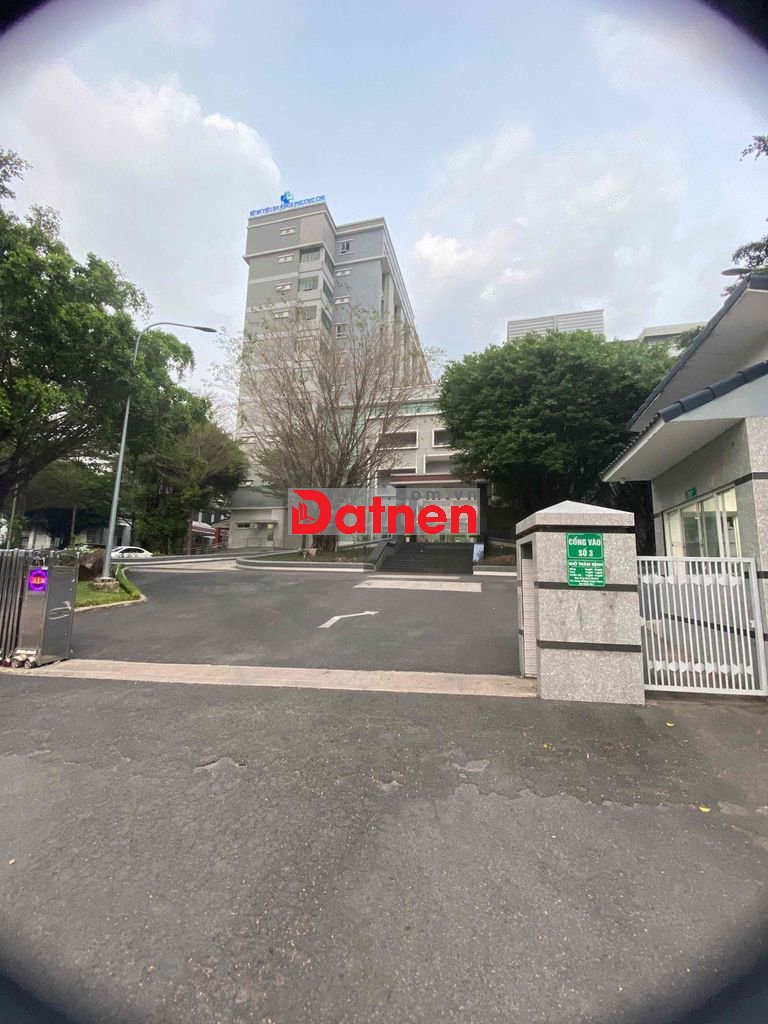 Đất mặt tiền đối diện cổng Bệnh viện đa khoa Phương Chi