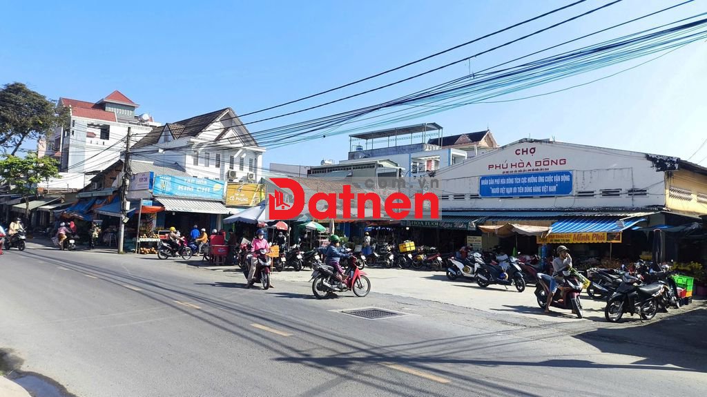 Tôi cần bán lô đất ở KDC Phú Hòa Đông sát bên tỉnh lộ 15 XD tự do