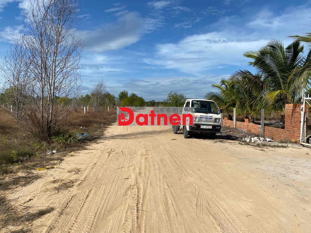 BẮT SÓNG ĐẦU TƯ ĐẮC ĐỊA GẦN BÃI BIỂN 7 KỲ QUAN giá 2,5 tỷ