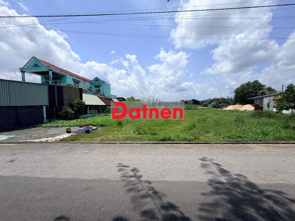 Bán đất Vĩnh Lộc A, 80m2, 4x20m, đường ô tô, gần mặt tiền, khu dân cư