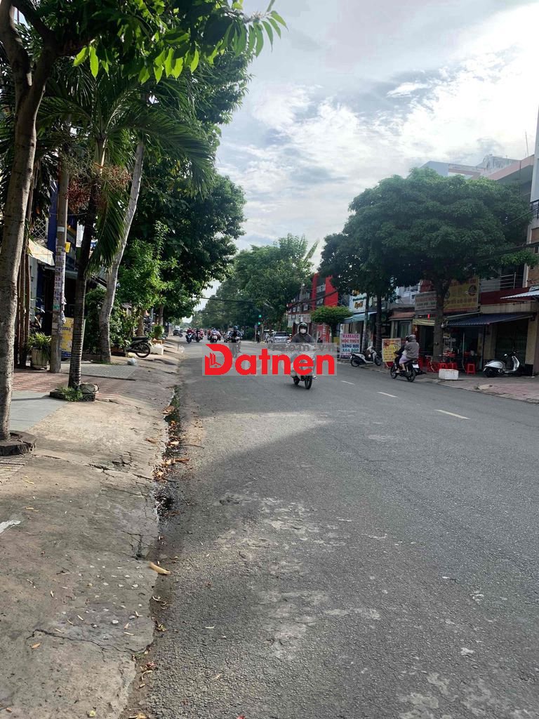 Bán đất thổ cư 100%, gần chợ Bà Hom cũ, Tân Tạo, quận Bình Tân