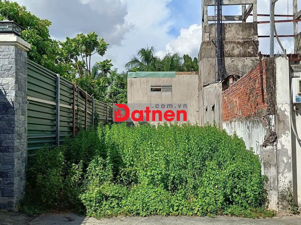 Đất 4,2x20 nở hậu 4,7m đường nhựa 8m xẹc Xuân Thới Thượng 9