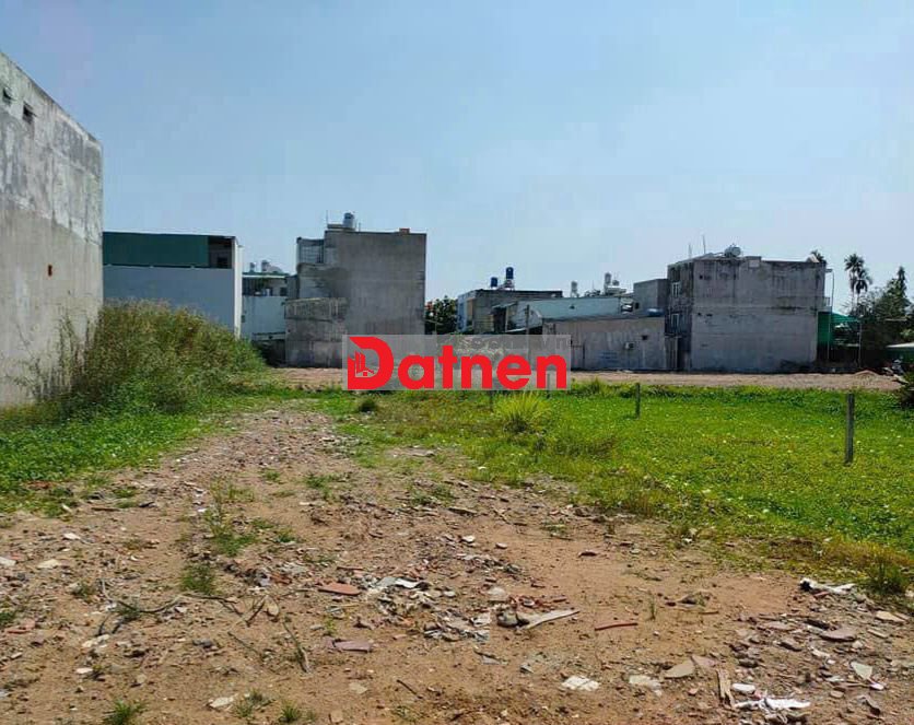 2.X tỷ. 100m2 đất. Hẻm 6M. Cách UBND Phường Thạnh Xuân 750M