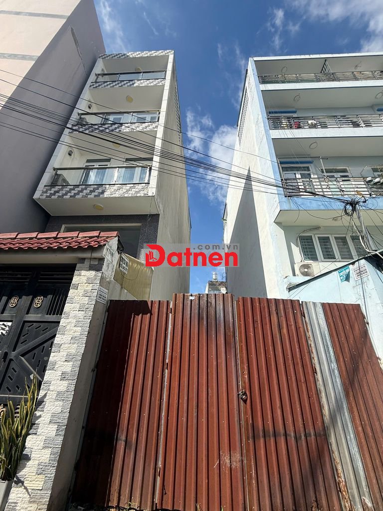 Bán Lô Đất Đẹp - Tặng GPXD 5 Tầng - DT: 4x21m - Ngay Quang Trung