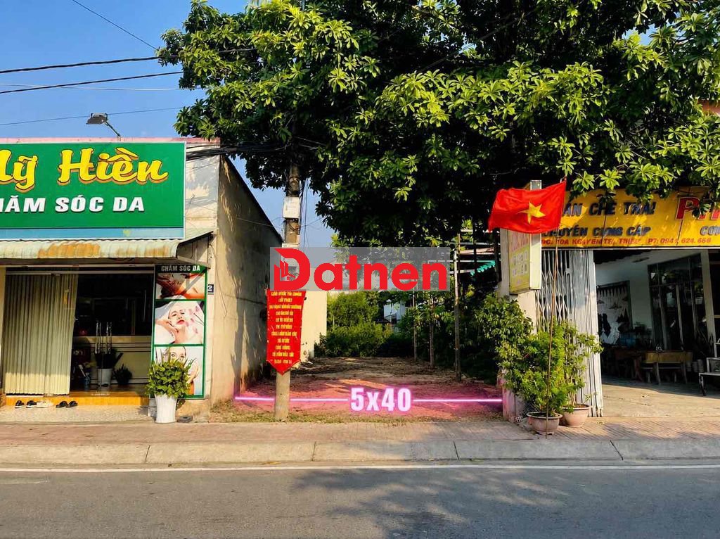 BÁN GẤP!! CẮT LỖ LÔ ĐẤT 200m2 MẶT TIỀN NGUYỄN THỊ TRIỆU, TT CỦ CHI