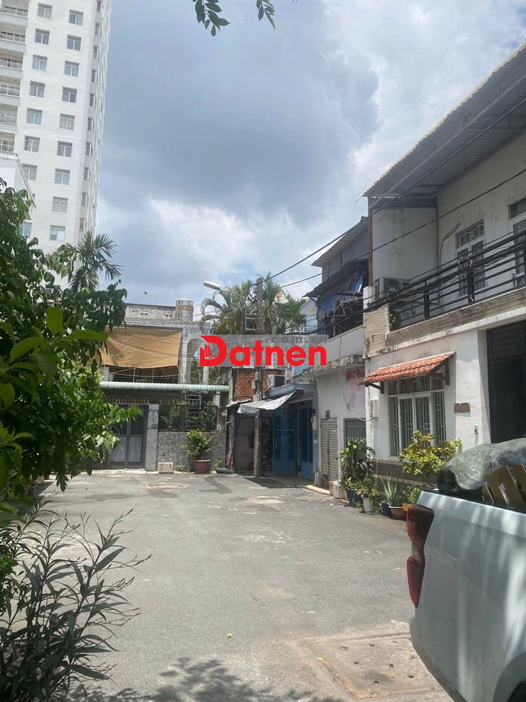 Gấp bán ,đất HXH tránh ,DT 7x16m, Lê Văn Lương ,Tân Kiểng ,Quận 7