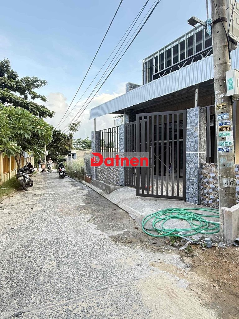 Giảm 200tr, cần bán lô kiệt ô tô Ngô Xuân Thu, đối diện trường CĐ Giao