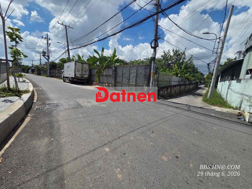 Bán 1295m, thổ cư 187m2 góc 2 mặt tiền Nhựa Nhị Bình 17