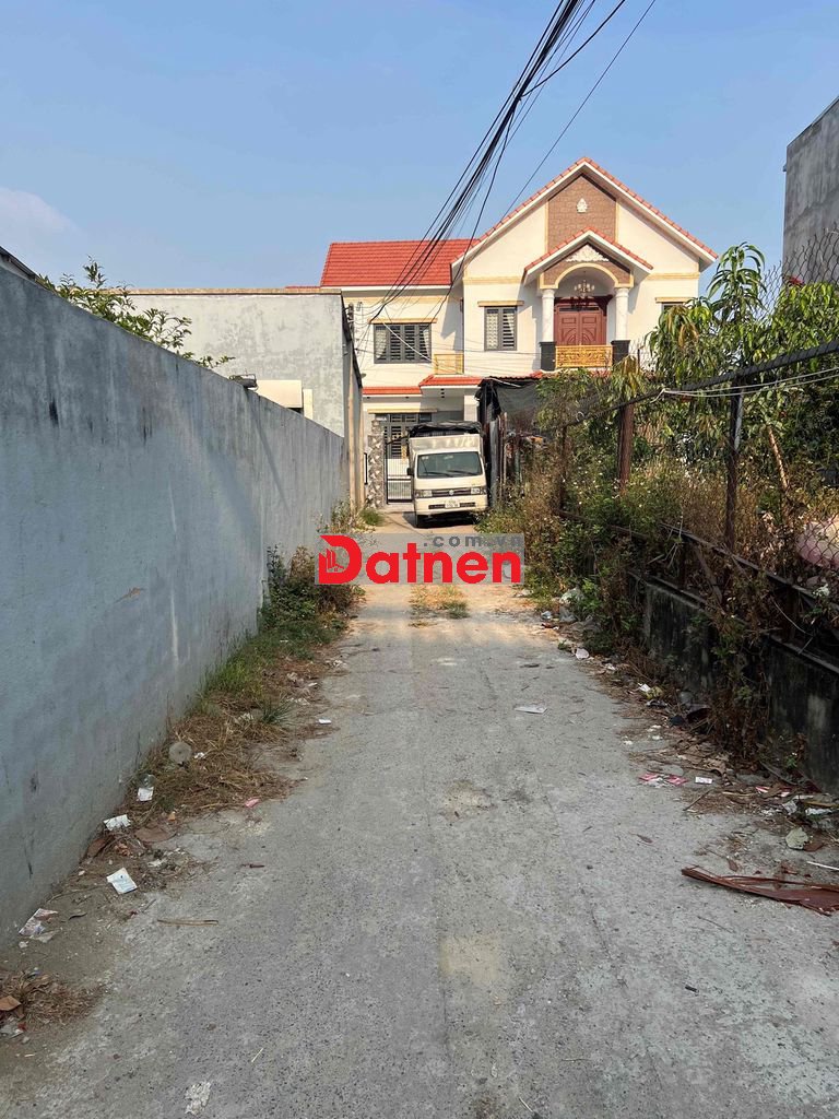 Lô góc 2 mặt tiền gần chợ Tân Bình