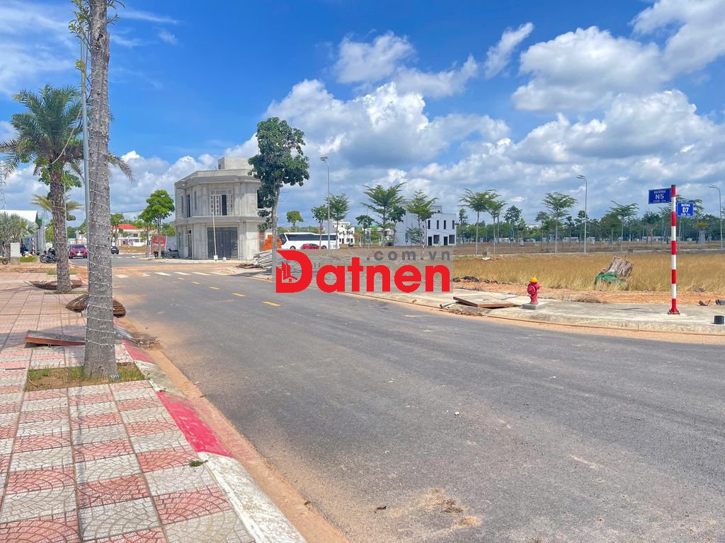 Cần Bán Lô Đất Ngay VSIP 3 Tân Uyên. Sổ Hồng Riêng. Mặt Tiền DT.741