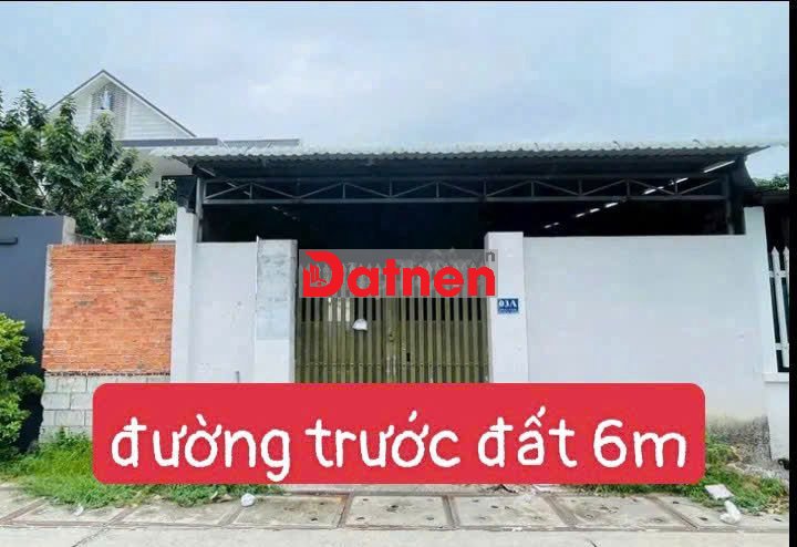 cần bán gấp căn nhà ngay chợ việt kiều 340m2 giá 678 triệu bớt lộc