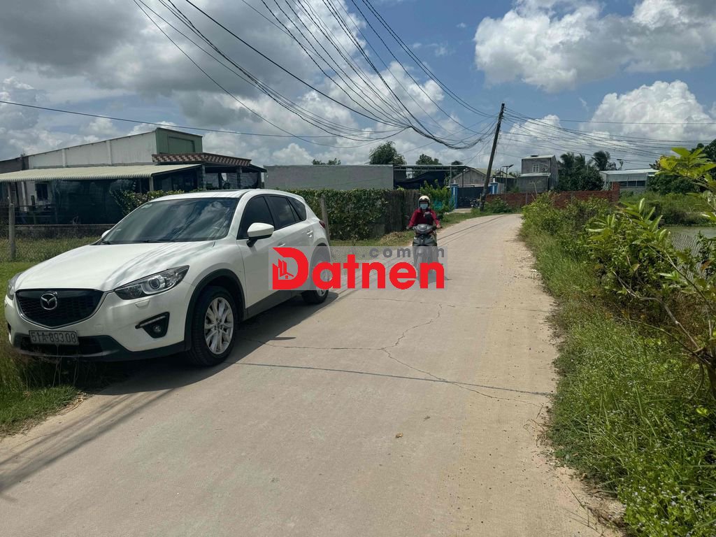 Chính chủ bán đất 418m² full thổ cư, cách Vinhomes Green City 1km
