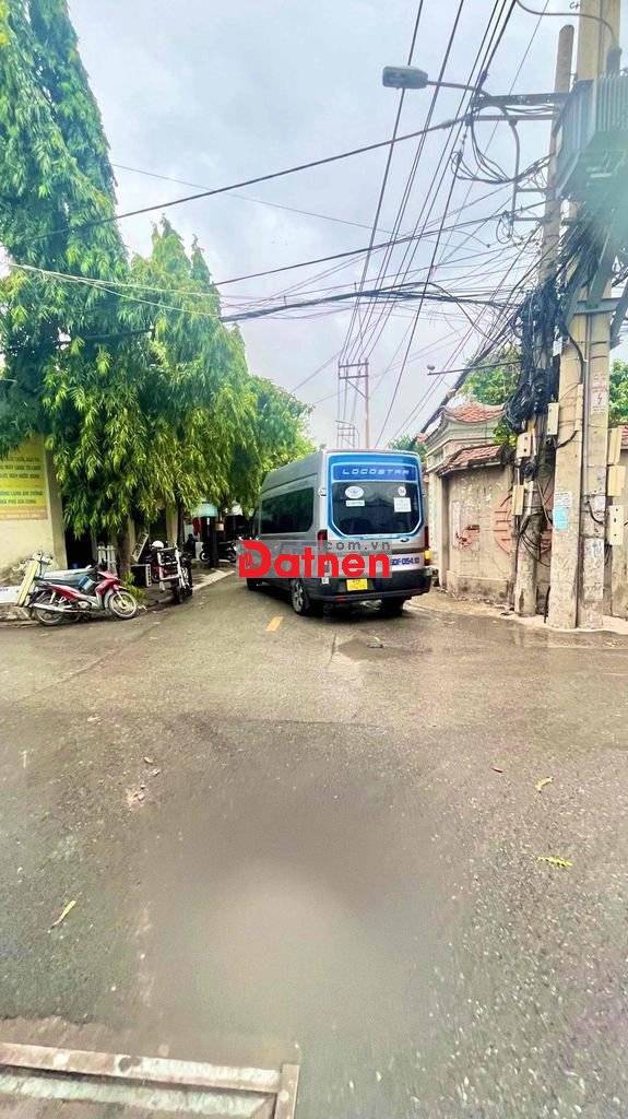 đất ngộp bán xả lổ - cách ngã 4 ga 500m- p. An Phú Đông