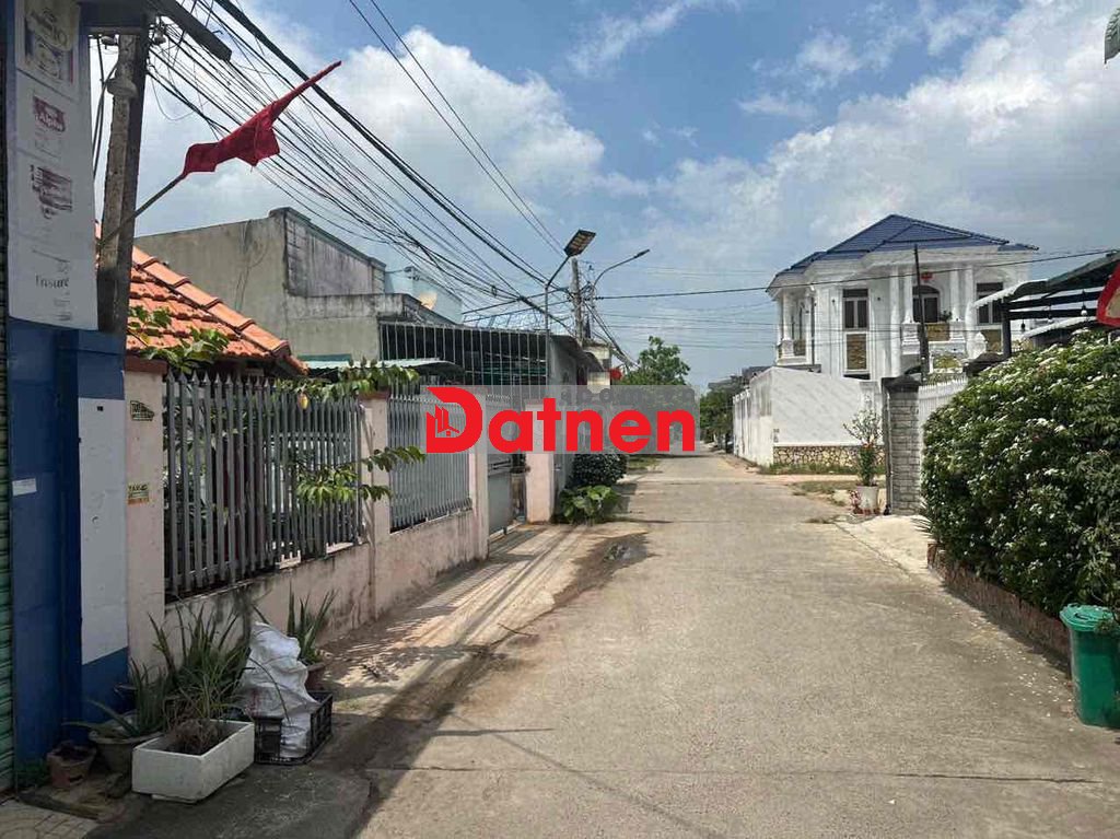 BÁN GẤP 200m2 MẶT TIỀN ĐƯỜNG LƯƠNG NGỌC QUYÊN, MỸ XUÂN THUỘC TP PHÚ M