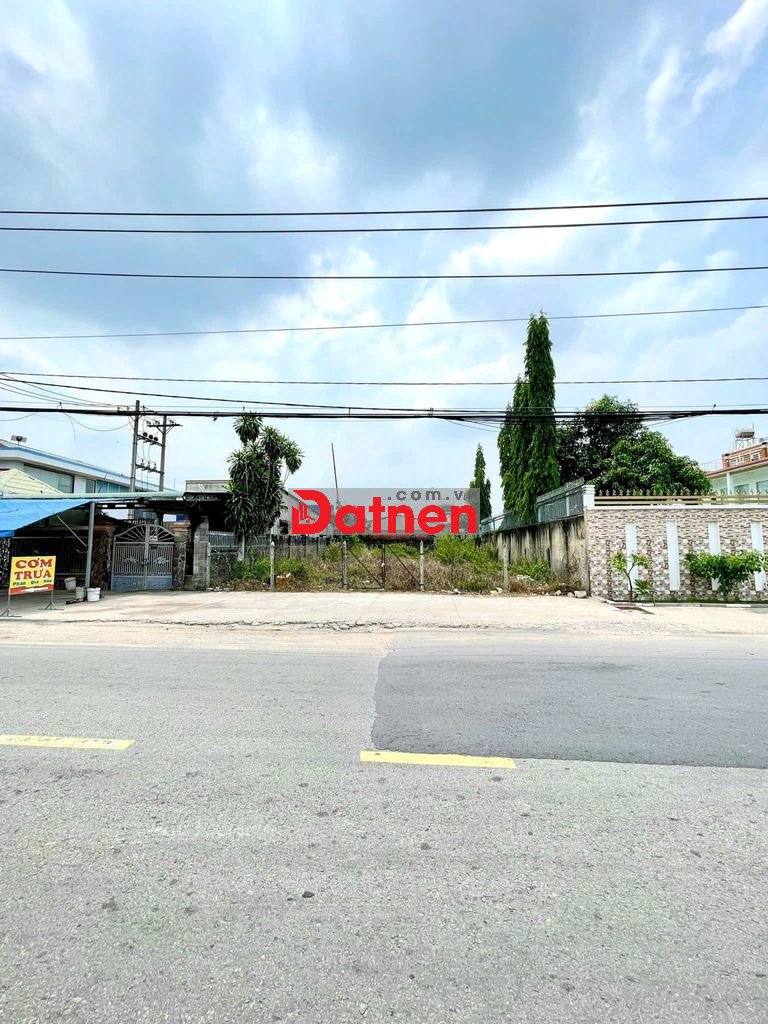 Hàng ngộp Hồ Văn Tắng ngang 12,5 dài 40 sổ hồng riêng giá 1ty420
