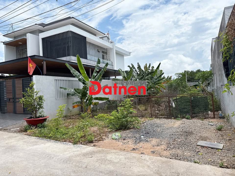 CHÍNH CHỦ BÁN LÔ ĐẤT TRUNG TÂM BÀ RỊA, 250M², 10M × 25M, KẾ CÔNG VIÊN
