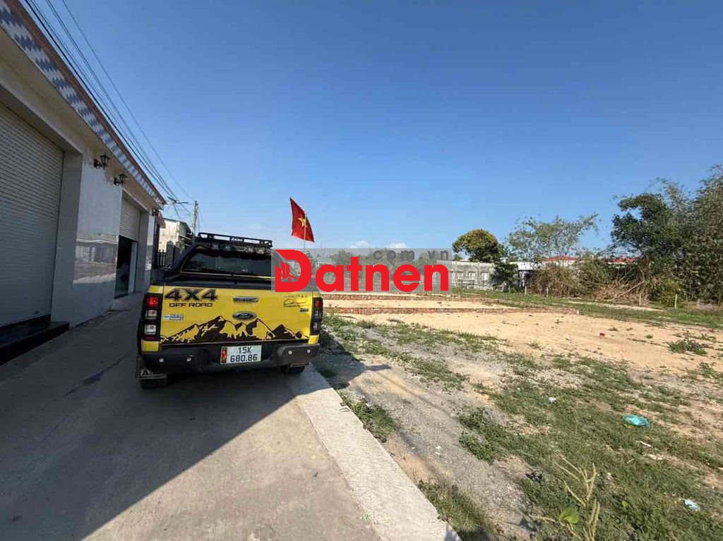 Đất nền full thổ cư hẻm xe hơi sát trường học và TT hành chính xã P. A