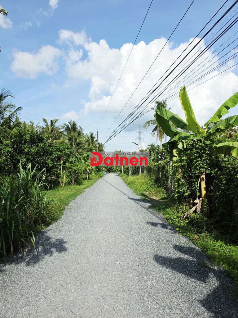 Vũng Liêm_xã Quới An_Bán thửa đất 1300m2 (Đất ở+ CLN)