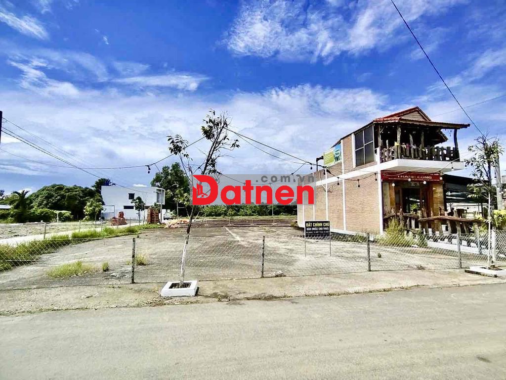 Đất mặt tiền Phường Cần Đước, SHr sẵn, BÁN GẤP