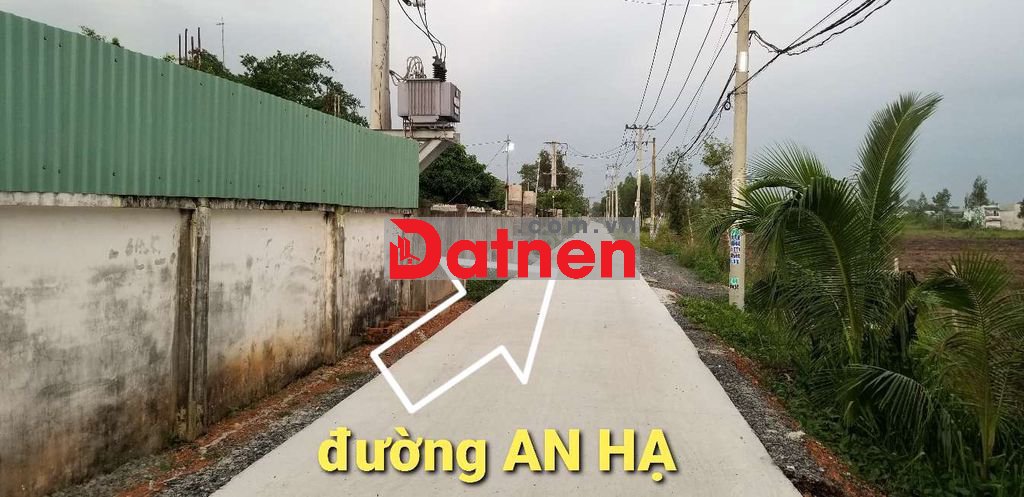 Bán 2000m2 đất An Hạ. 20×100 Đất đã san lấp có điện nước 3 pha đầy đủ.