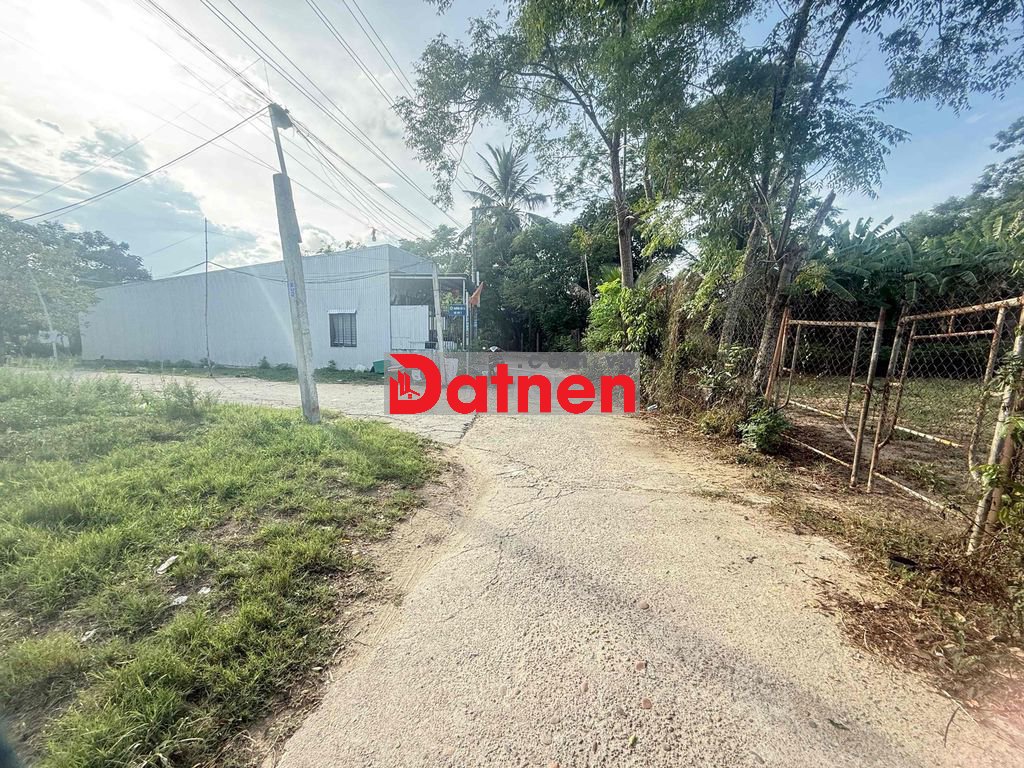 chủ cần bán lô đất hà tây 1 điện hoà giáp hoà Phước