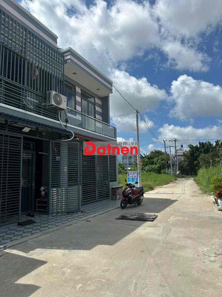 BÁN 1.000m2 CÓ SẴN 2 CĂN NHÀ
