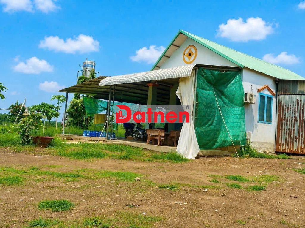 Đất nhà kèm vườn