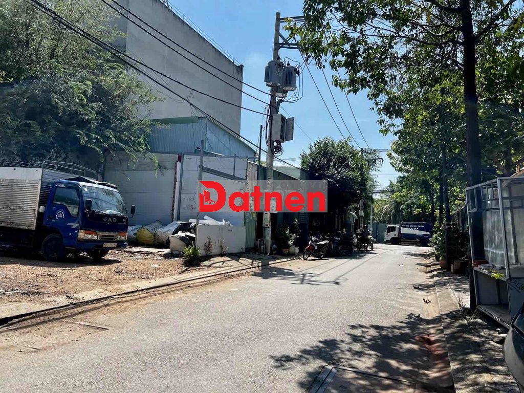Đất thổ cư 464.5m2 Trường Lưu sinh lời cao chỉ 22.5 Tỷ