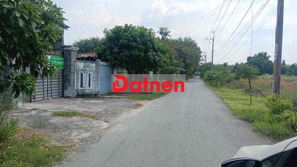 Bán gấp lô đất thổ cư 750tr, 125m2 full thổ, đường nhựa 6m thông, shr