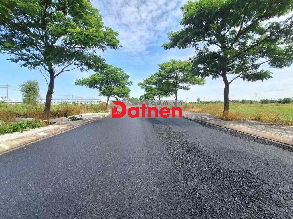 Bán Nền Đất Khu Làng Sen
