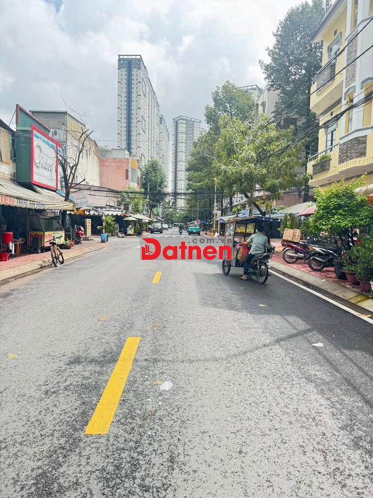 Bán đất đường nội bộ Phường Chánh Hưng ( Phường 4 Quận 8 cũ )