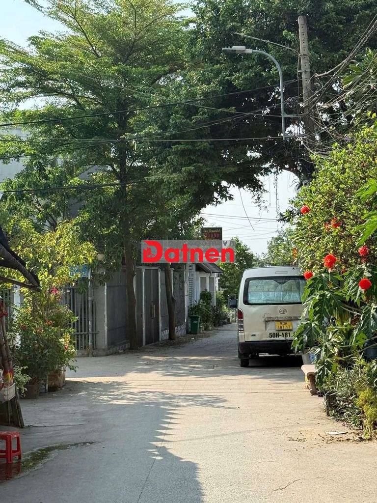 bán gấp đất ngay mặt tiền Huỳnh Thị Mài