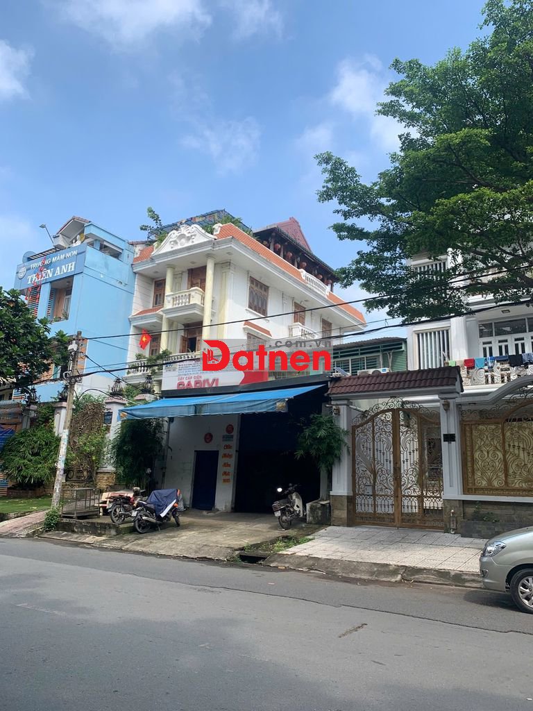 ĐẤT 2 MẶT TIỀN BÌNH PHÚ VIEW CÔNG VIÊN 184m2 (8x23)