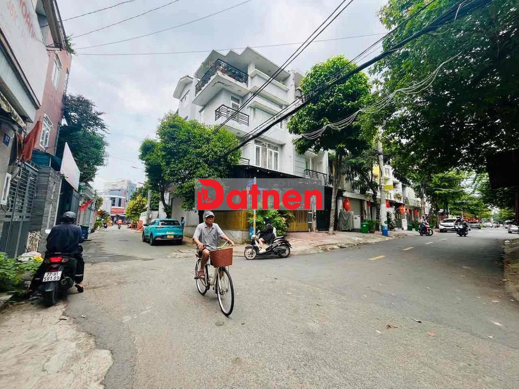 NGAY HIM LAM LINH CHIỂU HOÀNG DIỆU 2 - ĐẤT 2 MT FULL THỔ NGANG 9.8