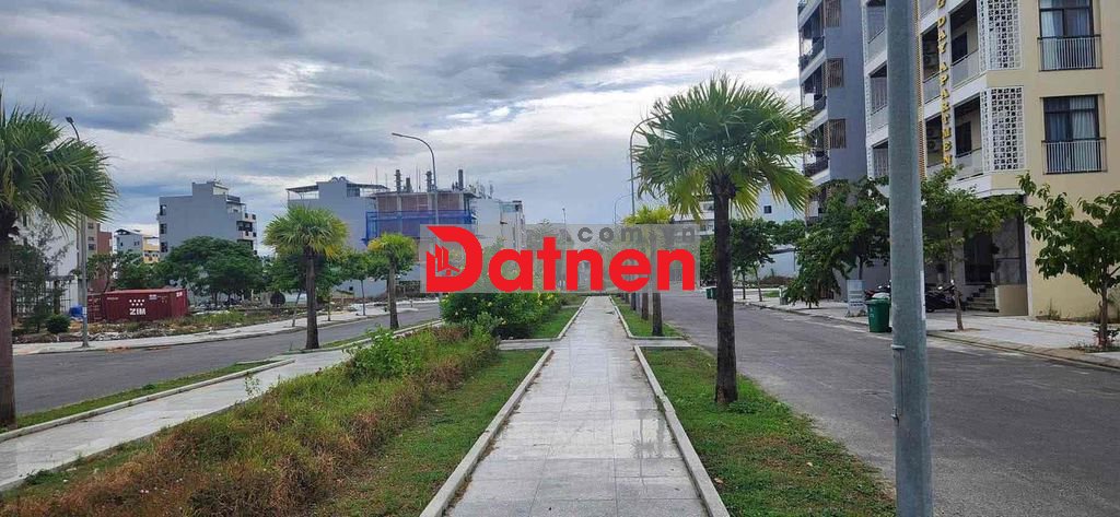 mình cần bán đất chính chủ đường trần hưng đạo, có hh mg