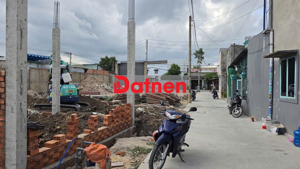 Cần bán lô đất 5x19, gần ngã 3 Bùi Môn (Lê Thị Hà, QL22) Tân Xuân HMon